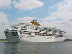   Oceana (P & O Cruises)