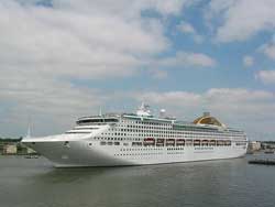    Oceana (P & O Cruises)