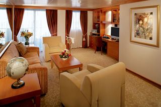 Морской круизный лайнер Seven Seas Navigator (Regent Seven Seas Cruises)