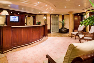    Azamara Quest <b>NEW Ship 2007</b> (Azamara Cruises)