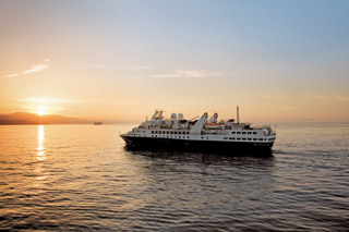Морской круизный лайнер Silver Explorer (SilverSea Cruises)